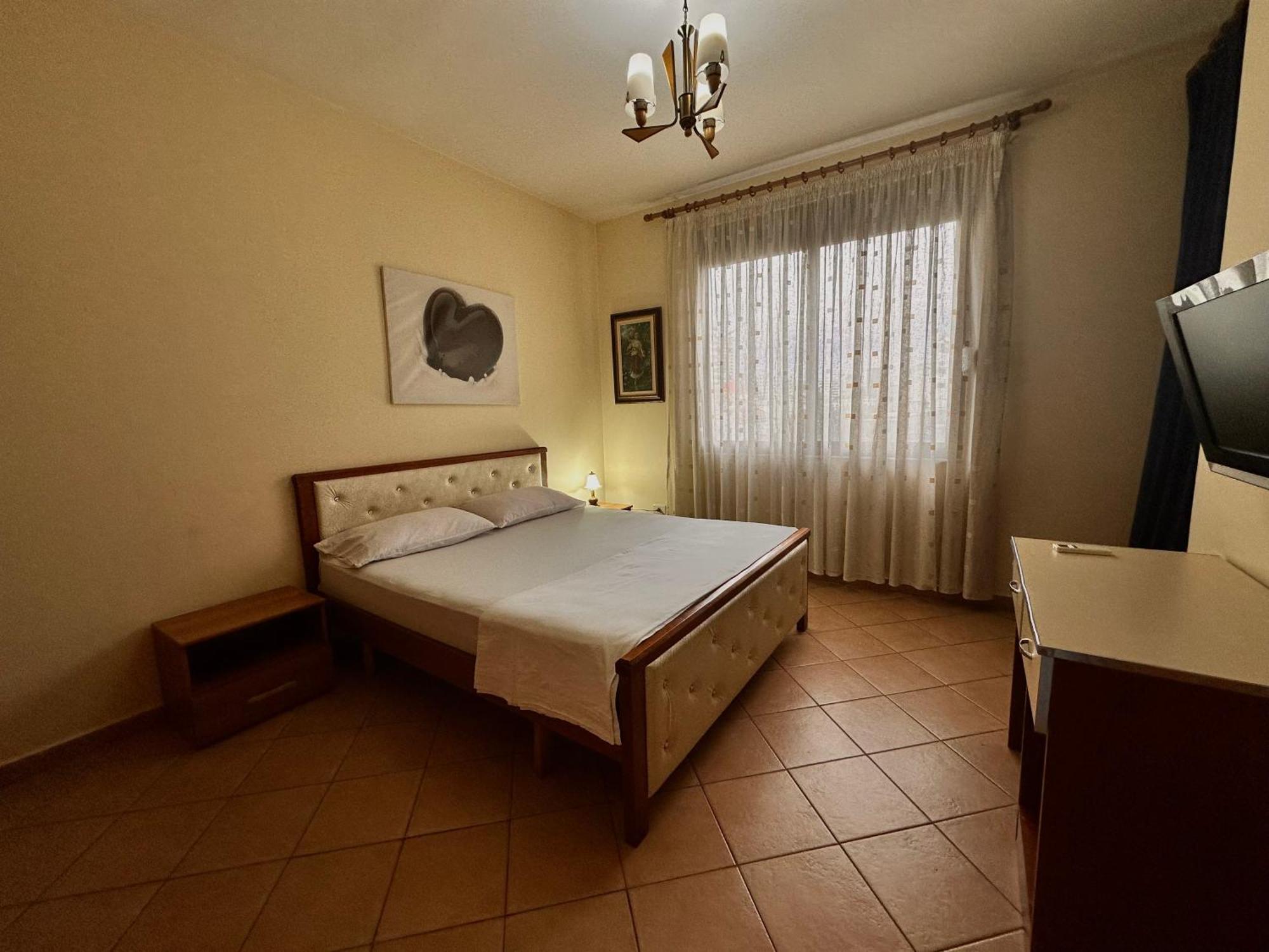 Apartamento Grande House Tirana Exterior foto